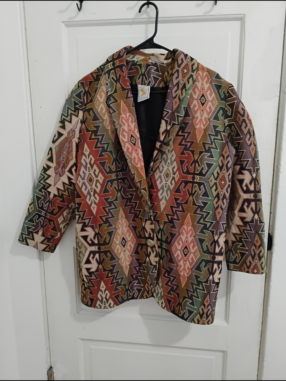 Beautiful Ascente Vtg Southwestern Patterned Coat Jacket - With Pockets